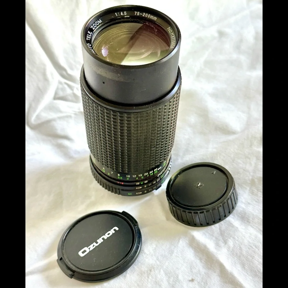VINTAGE 1980s OZUNON MC AUTO TELE ZOOM TELEPHOTO SLR CAMERA LENS 75-200mm f 4.5